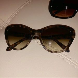 Accessories - FREE IN BUNDLE Cat Eye Sunglasses Accessories - FREE IN BUNDLE Cat Eye Sunglasses